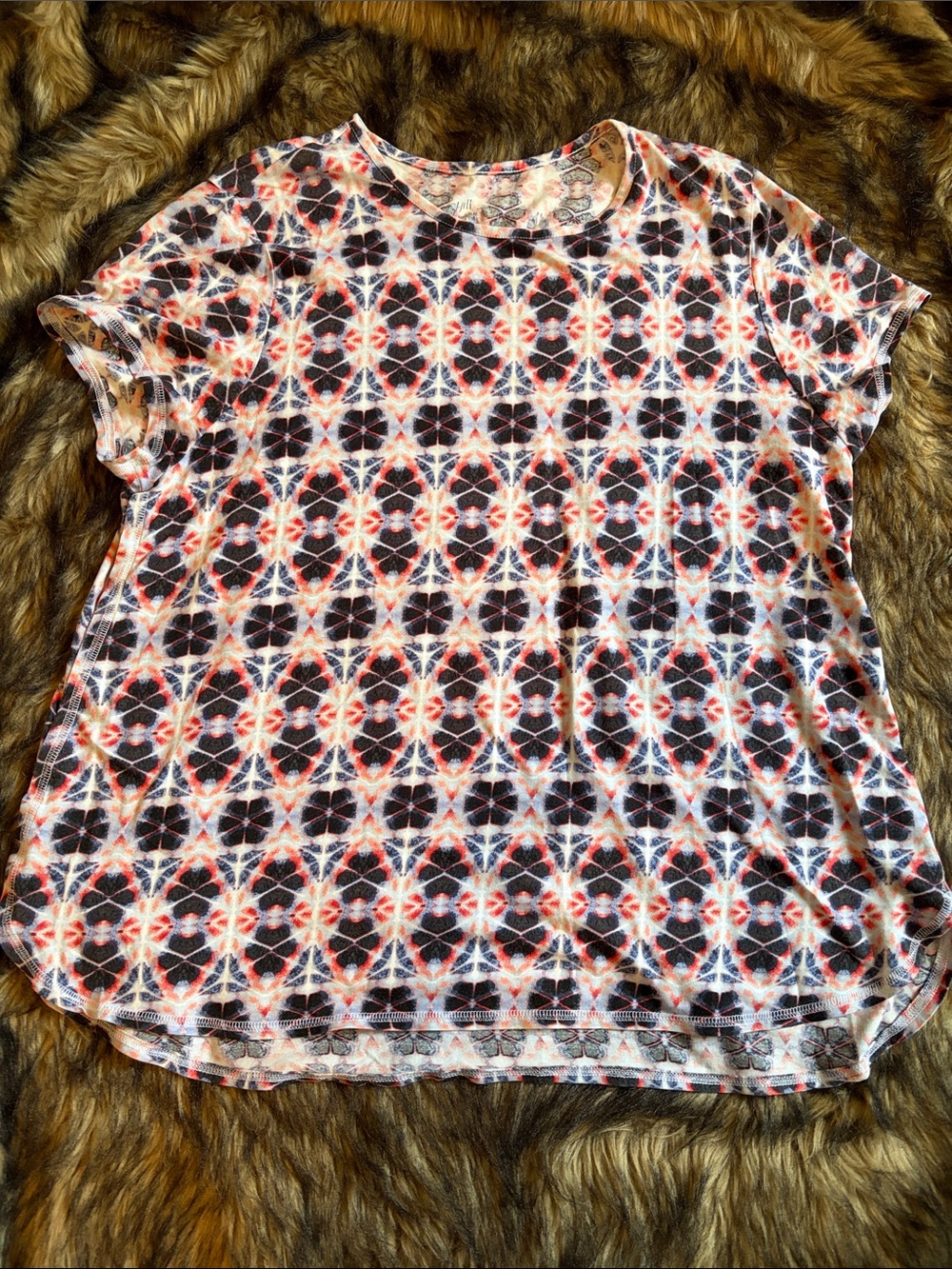 J. Jill Progress Shirttail Tee Geometric in Coral, Black & White Size XL